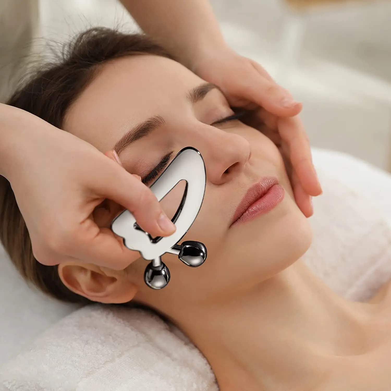 Rodillo facial 3D y herramient - Skincare Scora reseña y precio